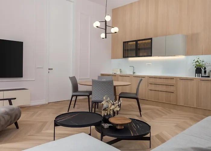Plaza Apartments