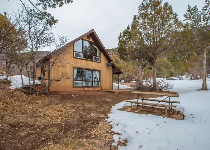 Singer Cabin 2