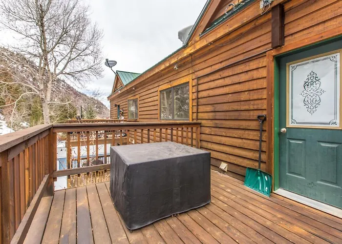 1490Oak Grandview Condo