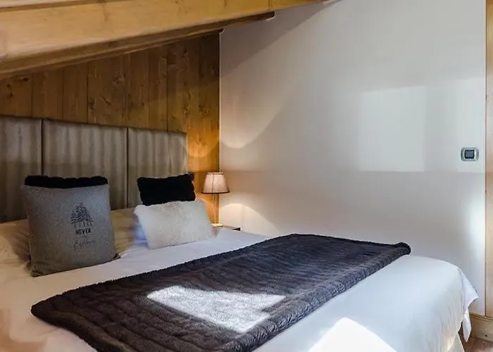 Appart 6 Pers 3 Etoiles Centre Proximite Remontees Mecanique Courchevel Le Praz - Los Robles