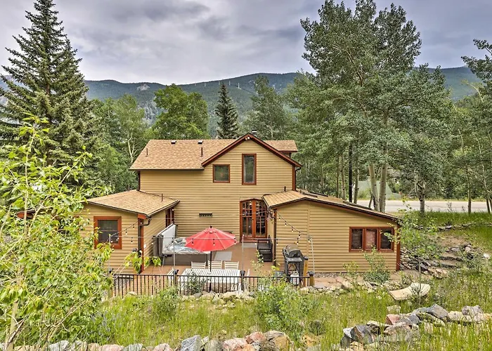 Family Home In Georgetown: Walk To Town & Railroad