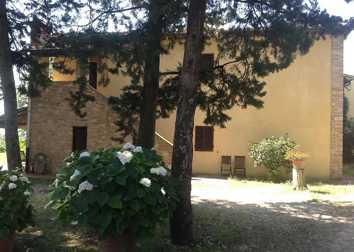 Agriturismo Fattoria Il Piano - Casa Tosca - San Gimignano