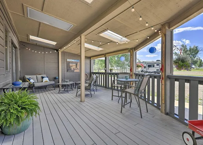 Serene Mountain Retreat W/ Patio & Mtn Views!