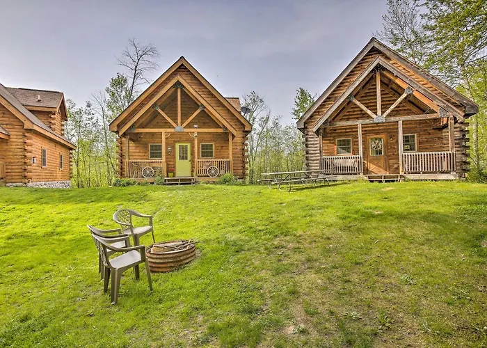 Resort Cabin W/ Fire Pit: Golf, Hike And Play!