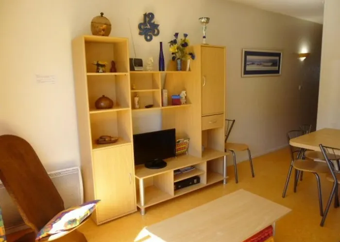 Appartement 6 Pers Avec Balcon, Acces Pistes, Parkings Et Casier A Skis