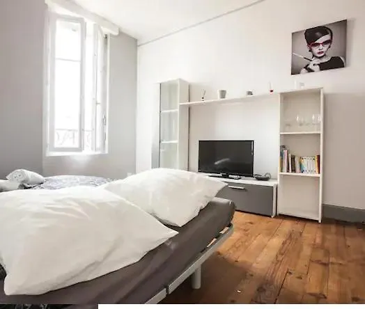 Appartement Charmant Dans Le Centre De Biarritz Dan 3Eme Etage