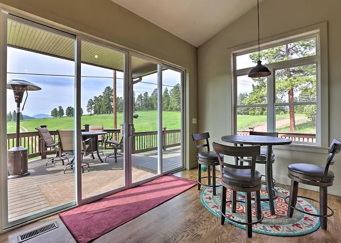 On-Site Hiking Access: Mtn-View Conifer Cabin