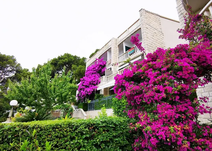 Villa Bose