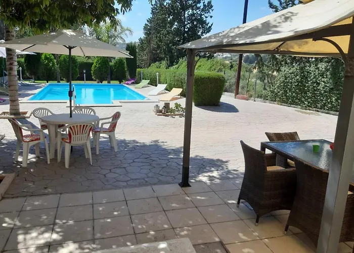 Zena Holiday Villa