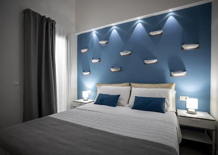 Acquaro Suite Apartments