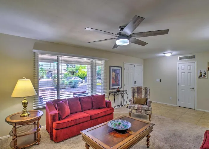 Patio + Yard: Pet-Friendly Gem In Litchfield Park!