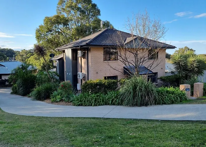 Blue Wren Lodge Waratah