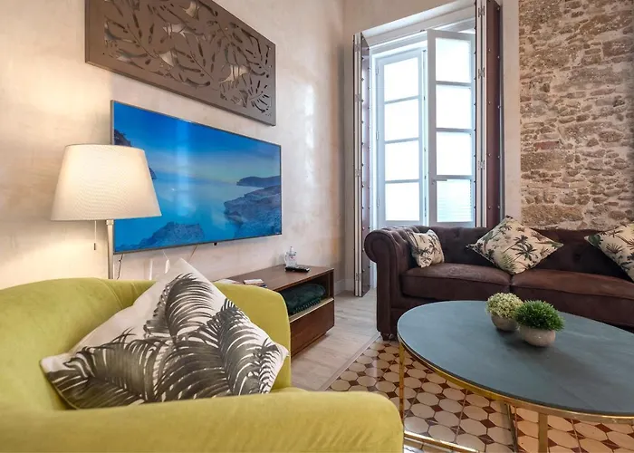 Gadir Suites