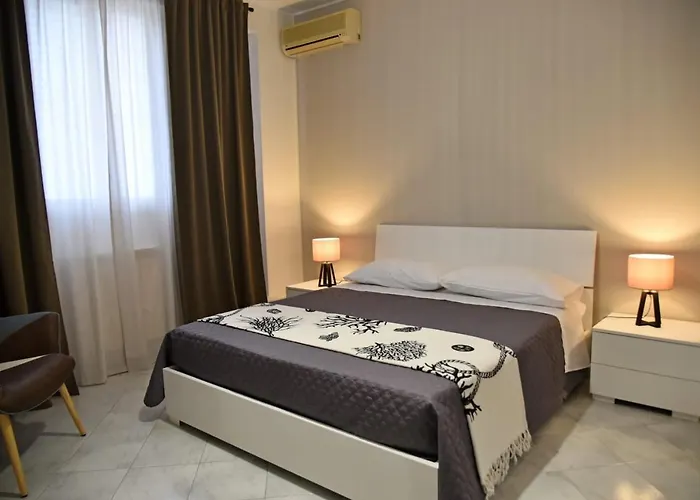 Casa Vacanze Le Palme Netine