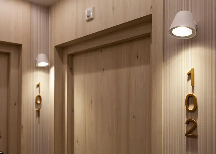 Apartamentos Mayal Con Piscina
