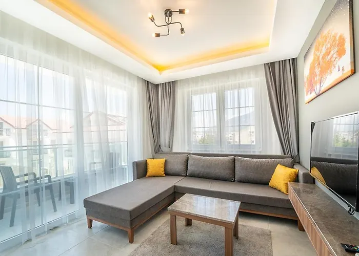 Midpoint Suites