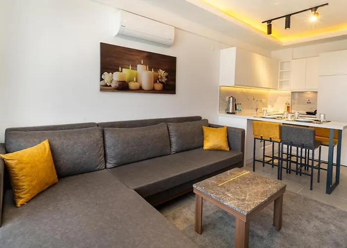 Midpoint Suites