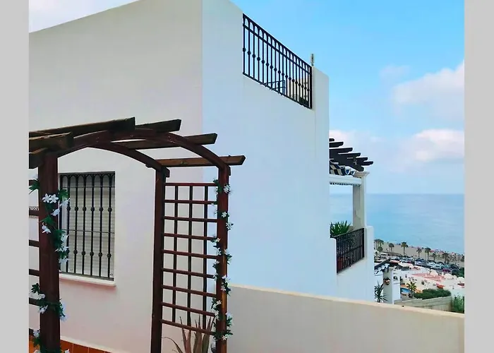 Penthouse With Large Terrace And Roof Solarium, With Amazing Sea Views