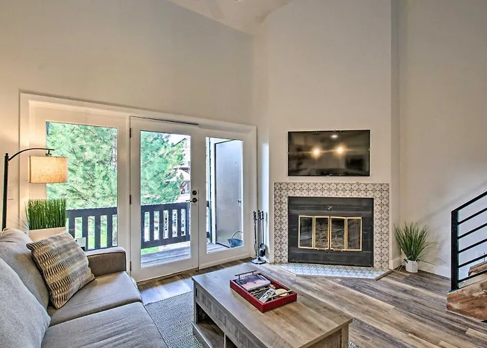 Contemporary Family Condo By Pineview Reservoir!