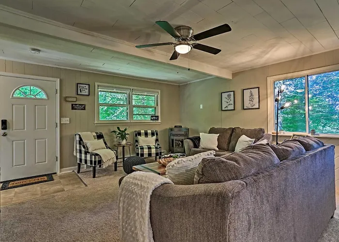 Deck & Gas Grill: Modern East Stroudsburg Home!