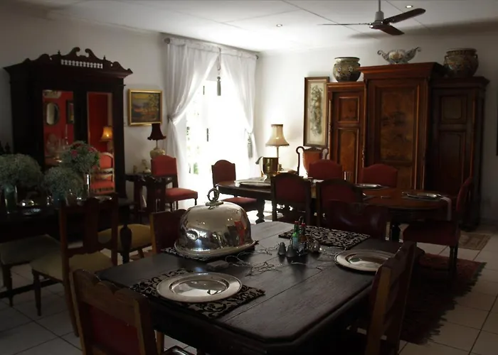 Michael-Angelo Guest House