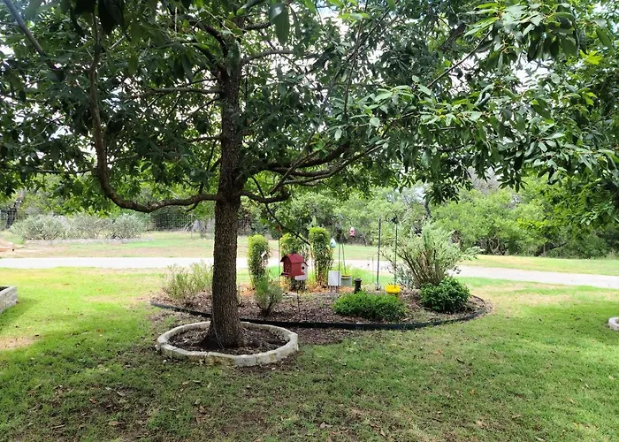 Hill Country Haute N Haus Relax And Renew