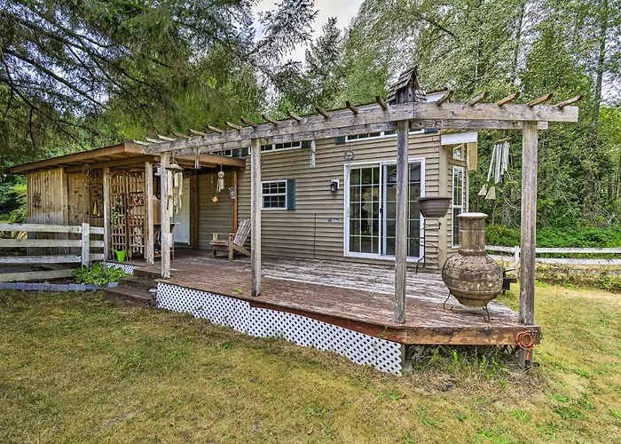 Cozy Gig Harbor Cottage ~ 2 Mi To Case Inlet!