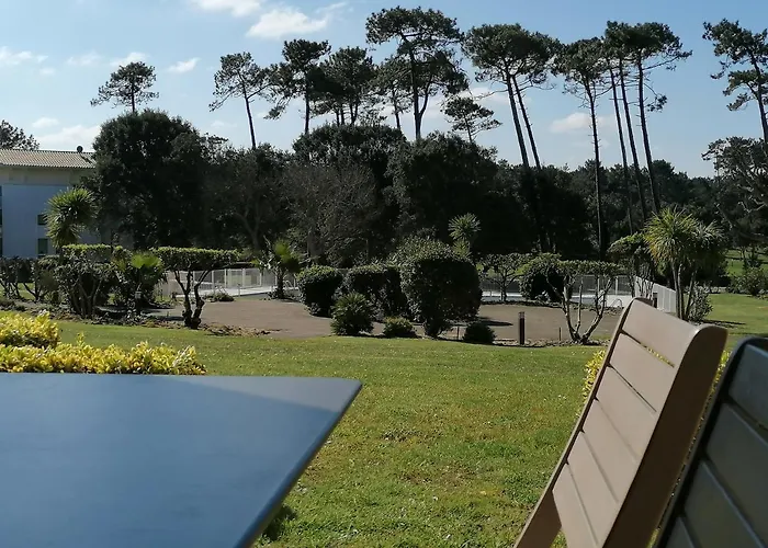 Appartement T2 Cabine, Capacite 4 Personnes, A 600 M De La Plage Et A 300 M Du Golf