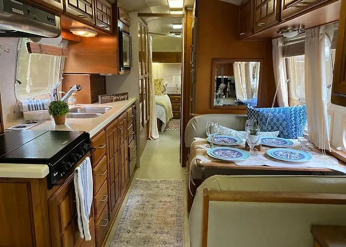 Beautiful Airstream, Beaufort Sc-Enjoy The Journey