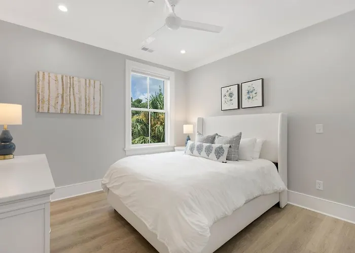 122-202 - The Cooper Suite At The Edisto