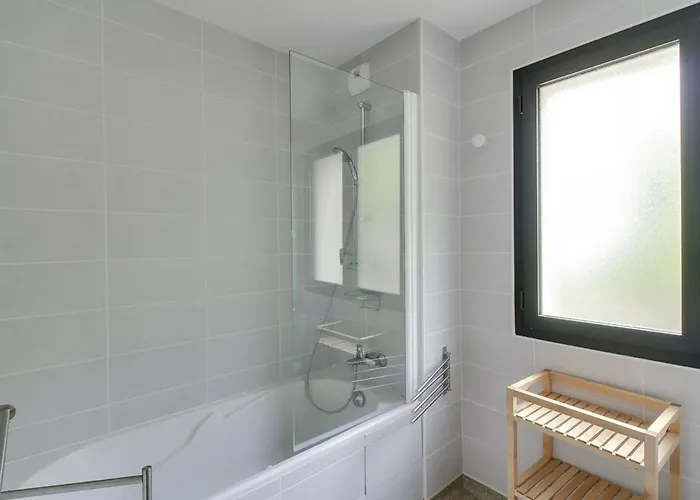 Appartement Pour 8, 2 Chambres, Centre Station, 3Eme Etage, Securise, Casier A Ski