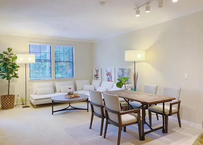 Irvine 2Bedroom 2 Bathroom Apartment With Kitchen Pool Gym