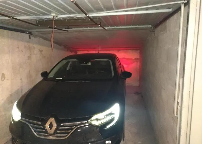T2 En Hypercentre -Parking Prive-Clim-Proche Plage