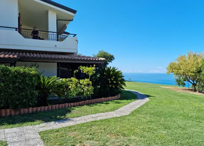 Villa Nausica