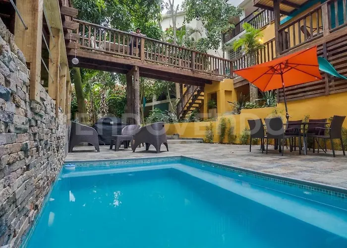 El Yaguacil Aparta Hotel