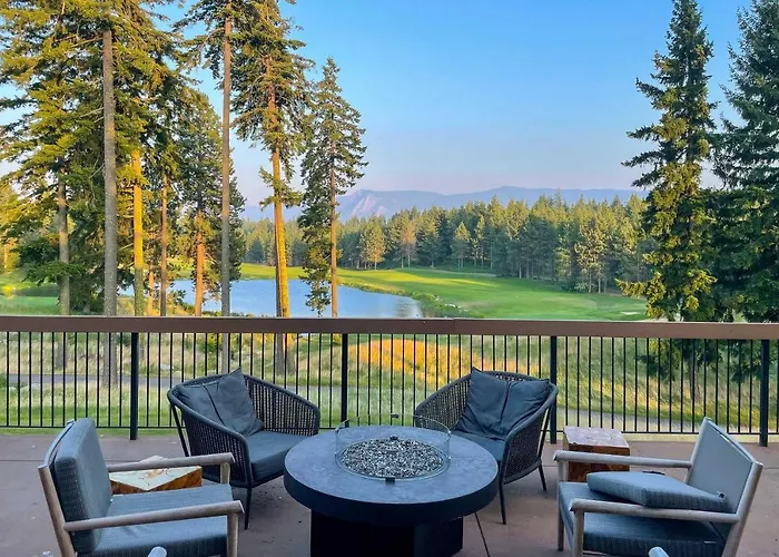 Condo W/ Outdoor Heated Pool + Hot Tub Access!