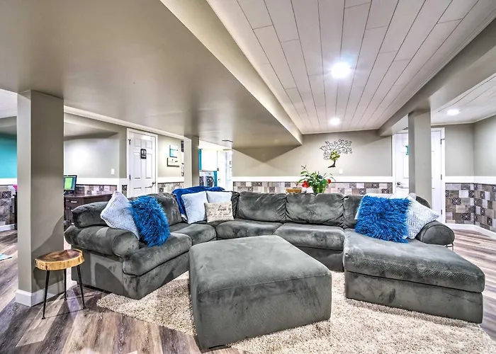 Mammoth Cave Rental On 50 Acres: Shared Amenities