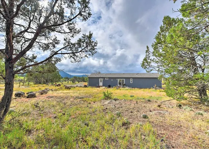 Cedaredge Hideaway W/ Grill & Mountain Views!