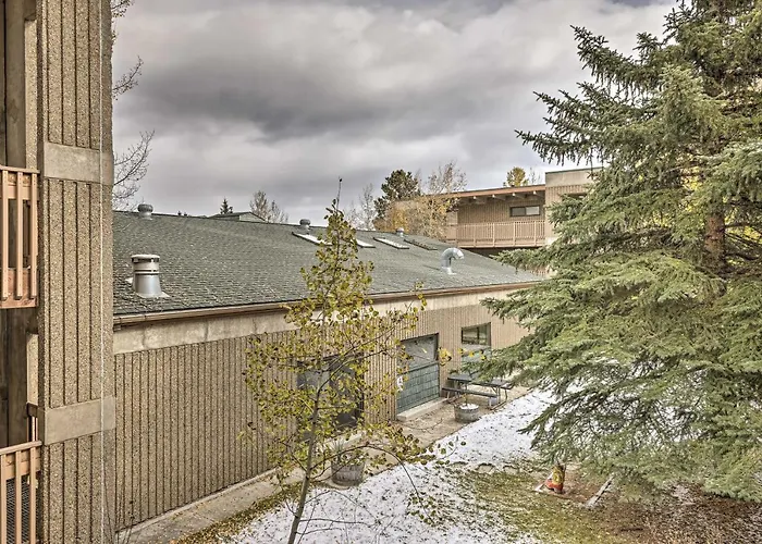 Steps To Ski Shuttle! Frisco Condo W/ Indoor Pool