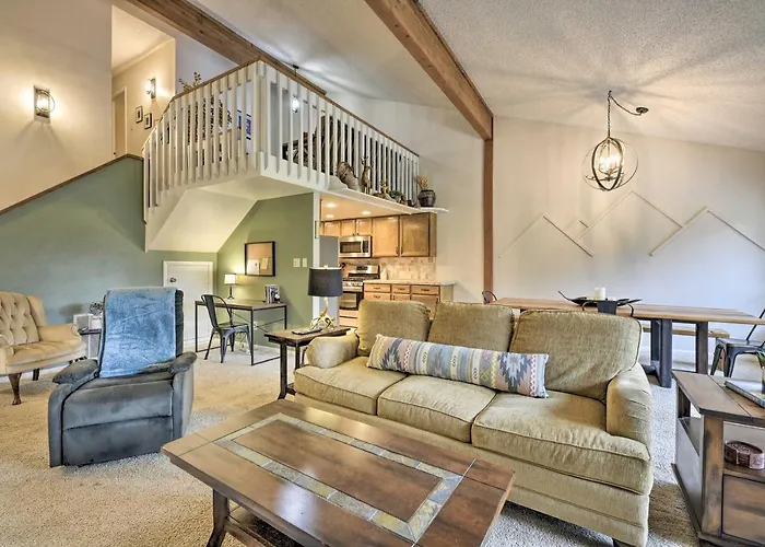 Pagosa Springs Townhome W/ Mountain Views!