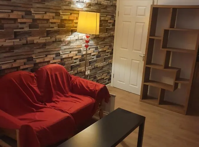 17A Db Airbnb