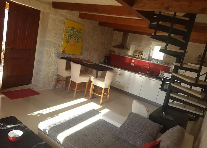 Casa Ladonja