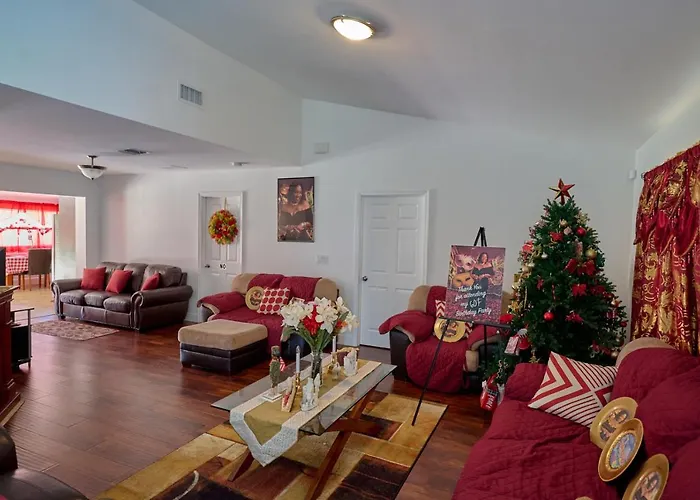 Fabulous Hollywood Living Space