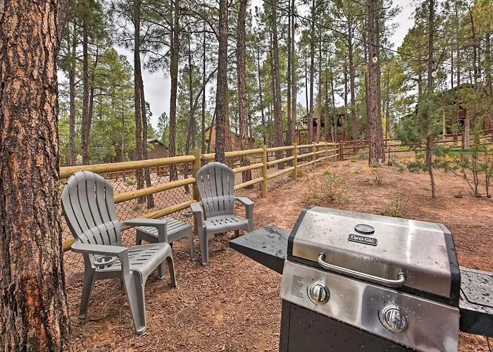 Trail Access: Pet-Friendly Cabin In Show Low!