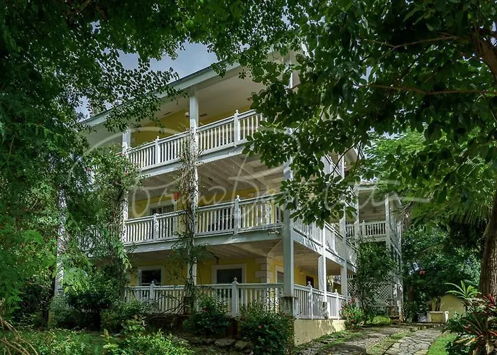 Stunning Loft 2 Floor Unit With Balcony