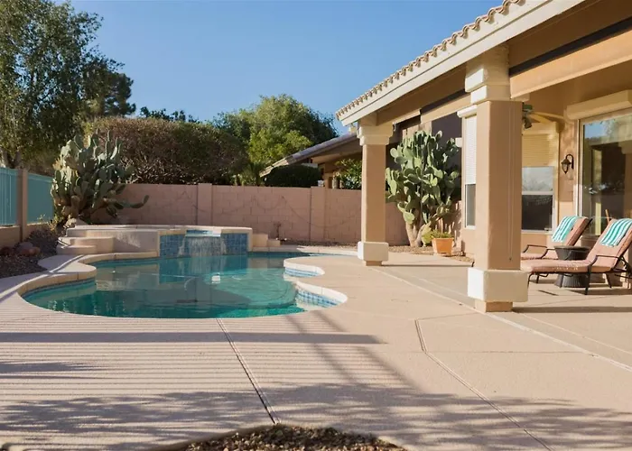 Spacious Golf Course House With Pool Heater, Spa