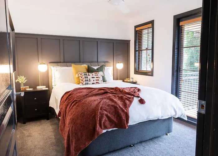 Camden Apartment