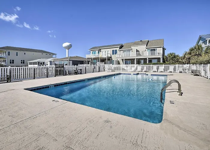 Sunny Condo - Private Ocean Isle Beach Access!