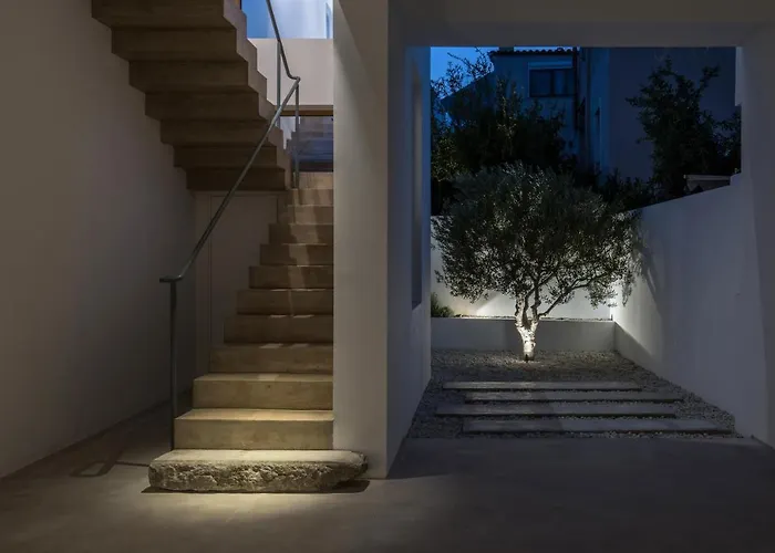 Villa Mimaze Minimalist Living