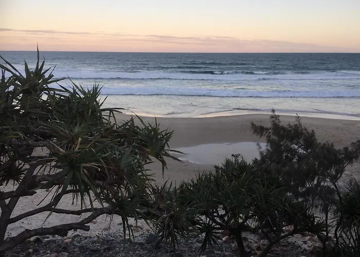 Coolum Beachside Apartment